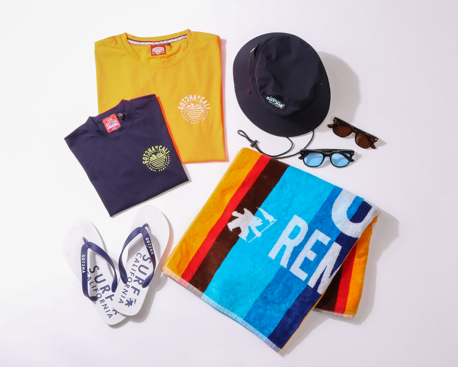 ONLINE STORE STAFF コーデ