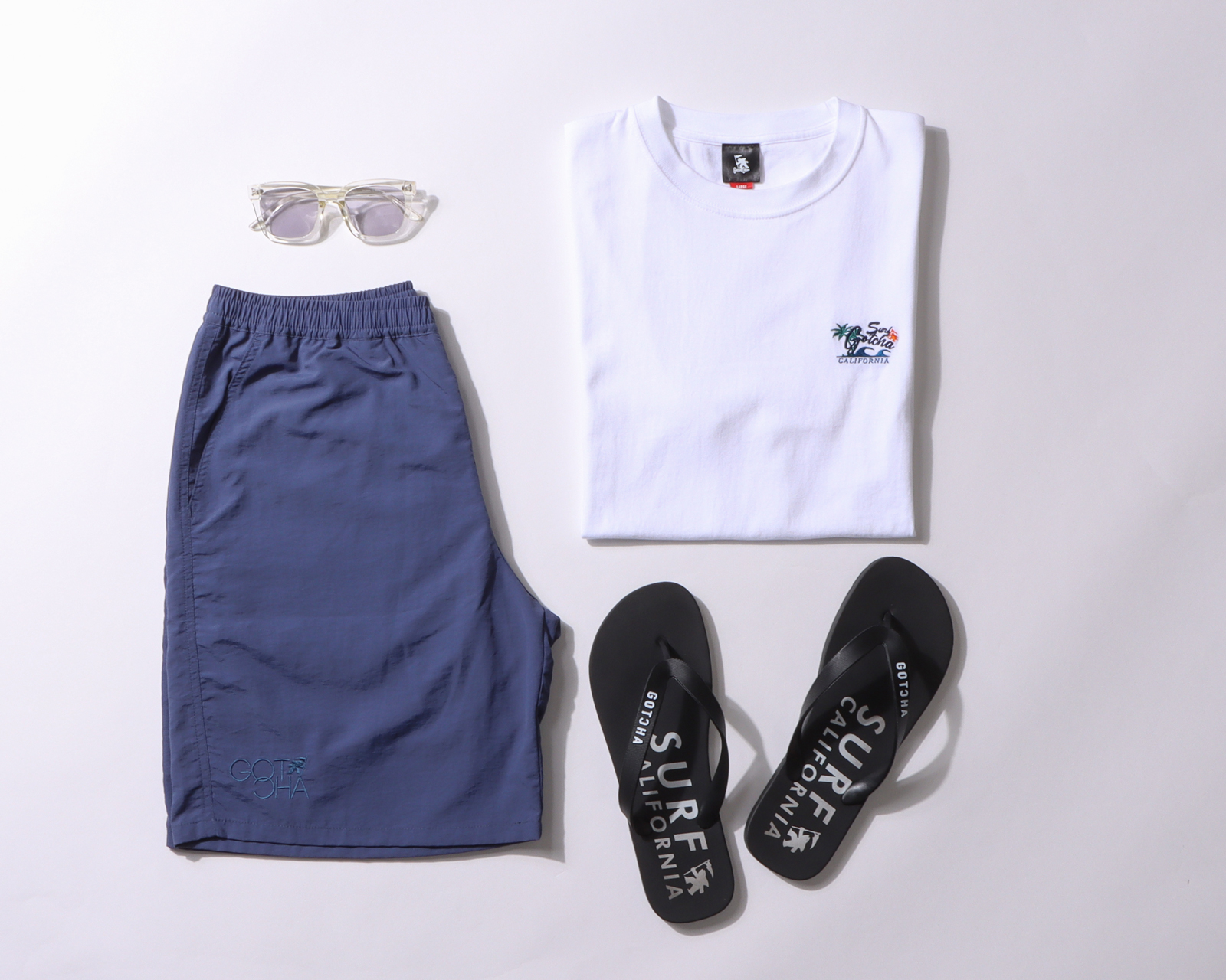 ONLINE STORE STAFF コーデ