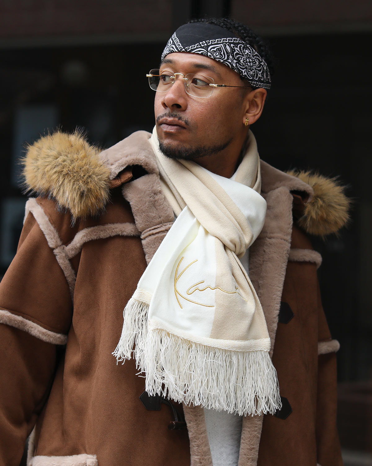 バイカラー マフラー