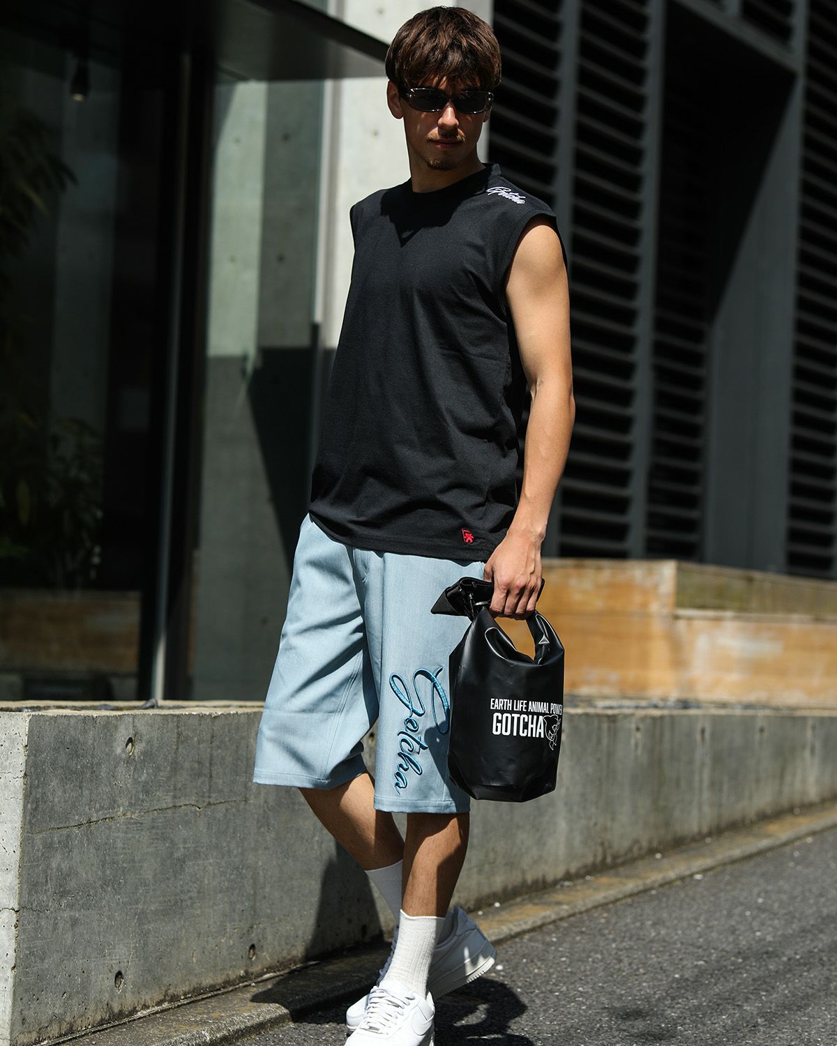 雨の日 スタイル 雨に強い 防水 アイテム