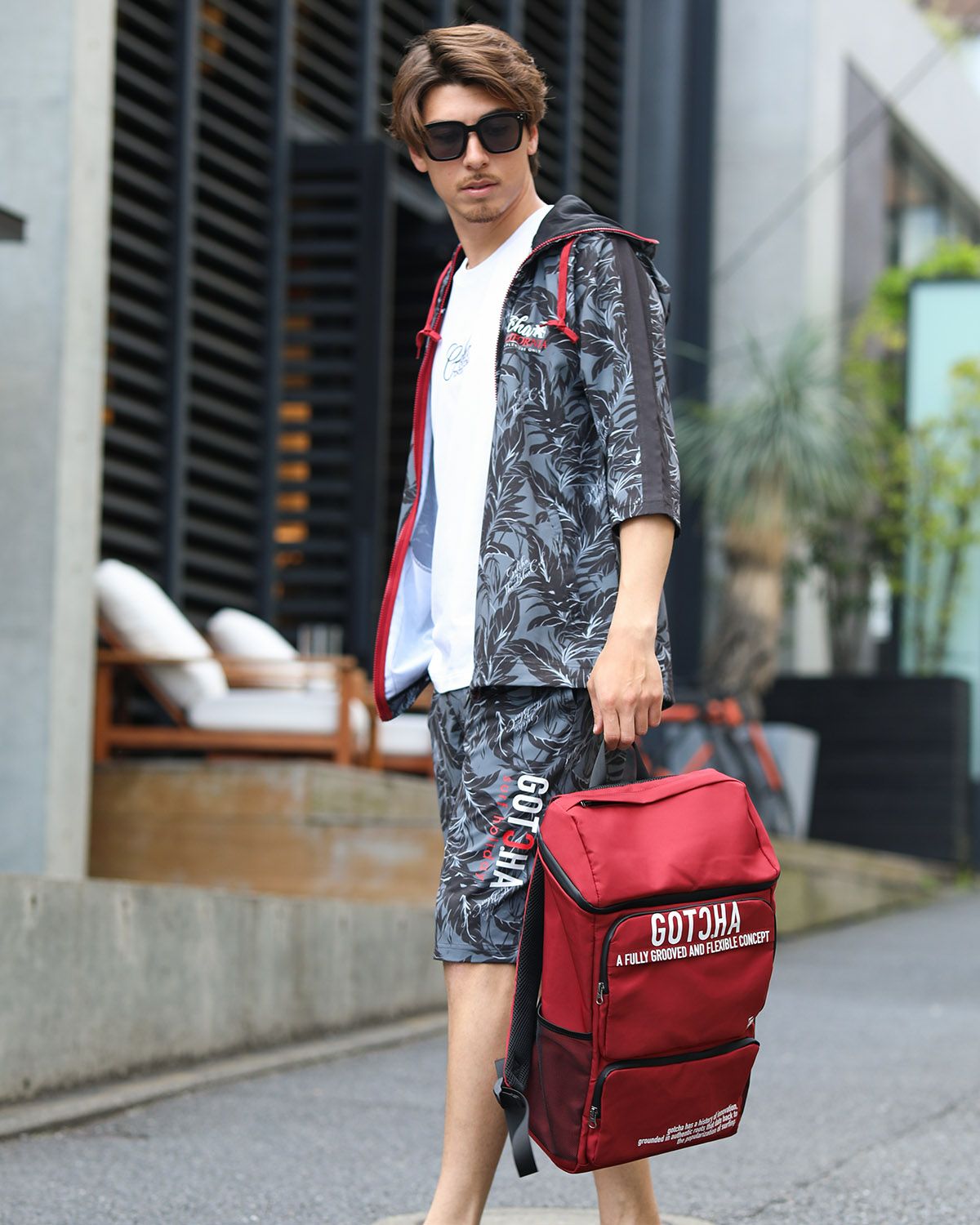 雨の日 スタイル 雨に強い 撥水 アイテム