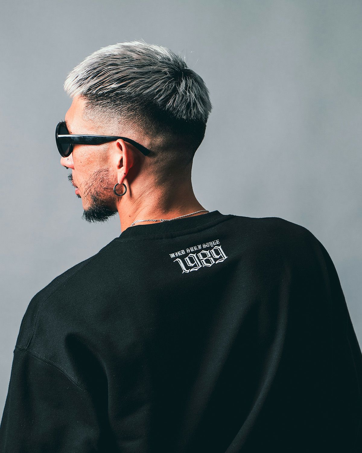 ベーシック 3D刺繍 トレーナー