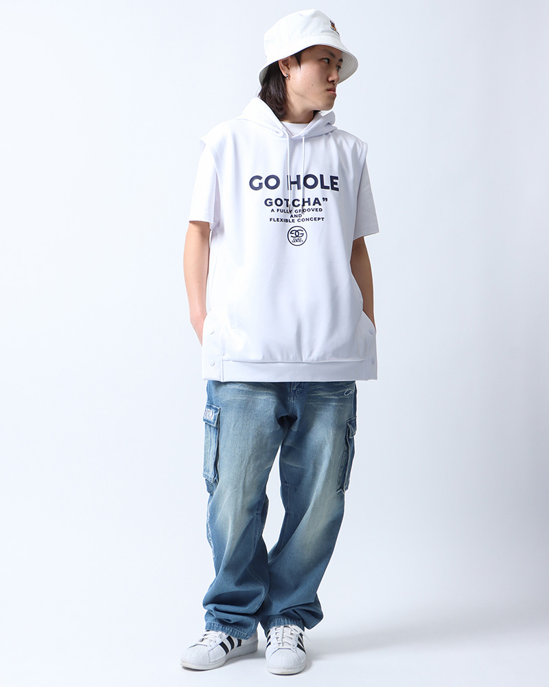 スペーサー ノースリーブ パーカーカジュアルコーディネート