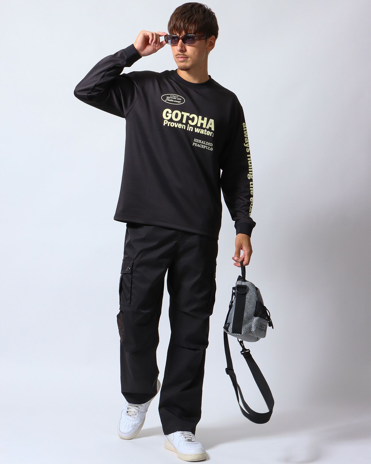 ストレッチ 縦ロゴ ツイル イージー カーゴパンツ