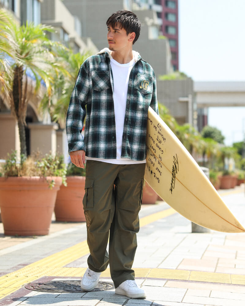 フード付き 叩きつけ チェックシャツ