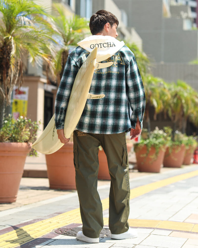 フード付き 叩きつけ チェックシャツ