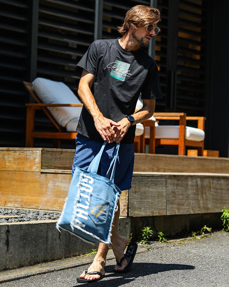 ハイブリッド ボタニカル ボックス Tシャツ