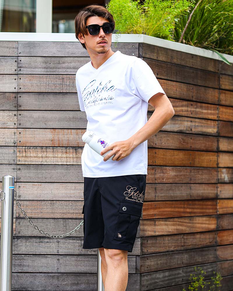 ハイブリッド フラワー ロゴ Vネック Tシャツ