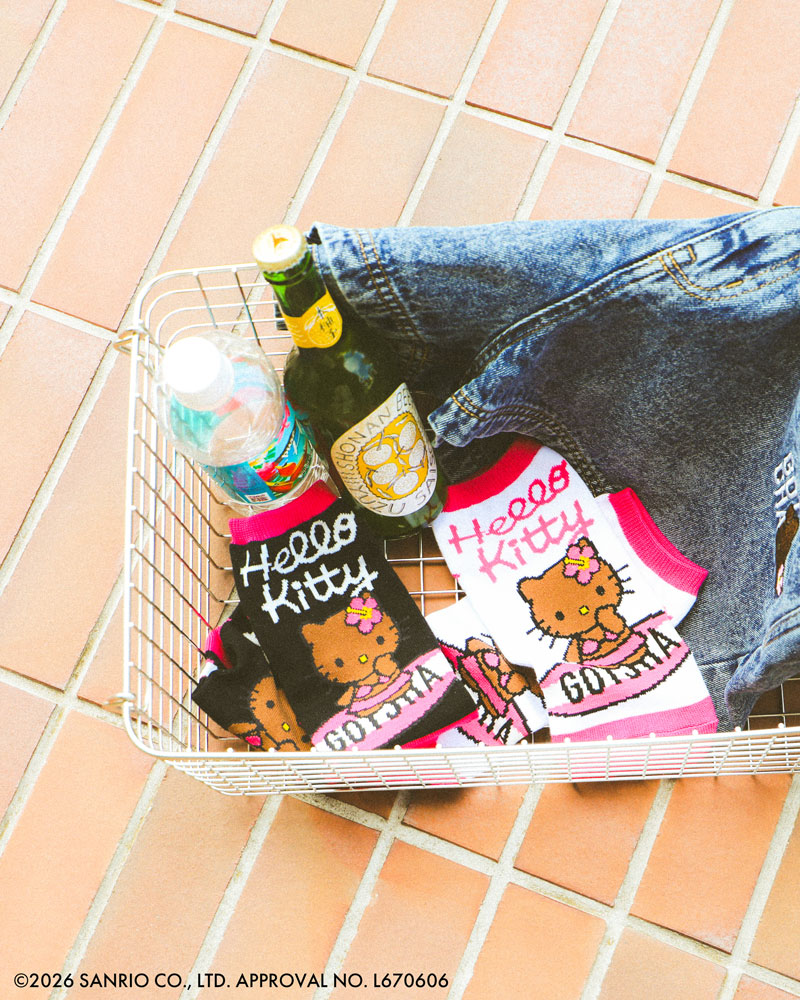 Hello Kitty x GOTCHA