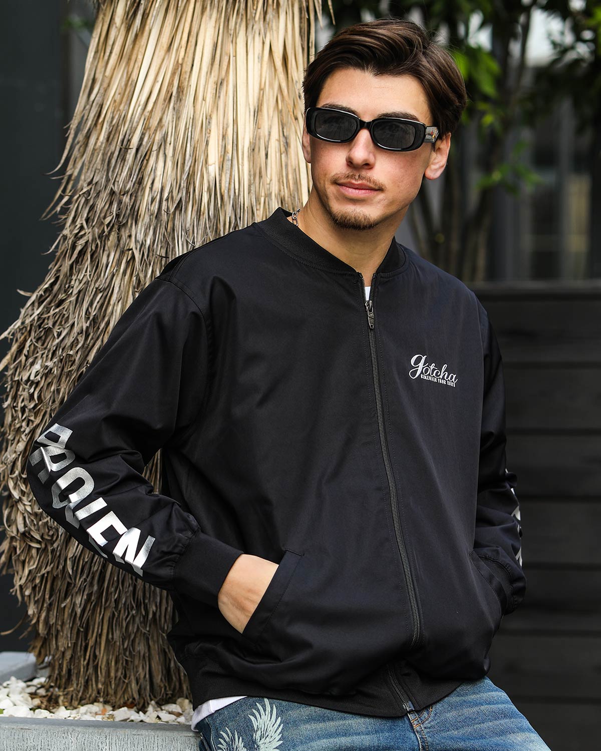 リミテッドブルゾン