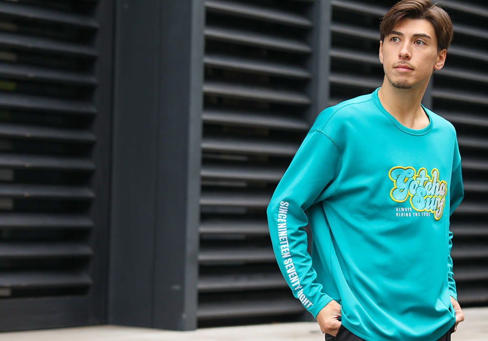 ドロップショルダー グラデ 刺繍 カラー ロンT