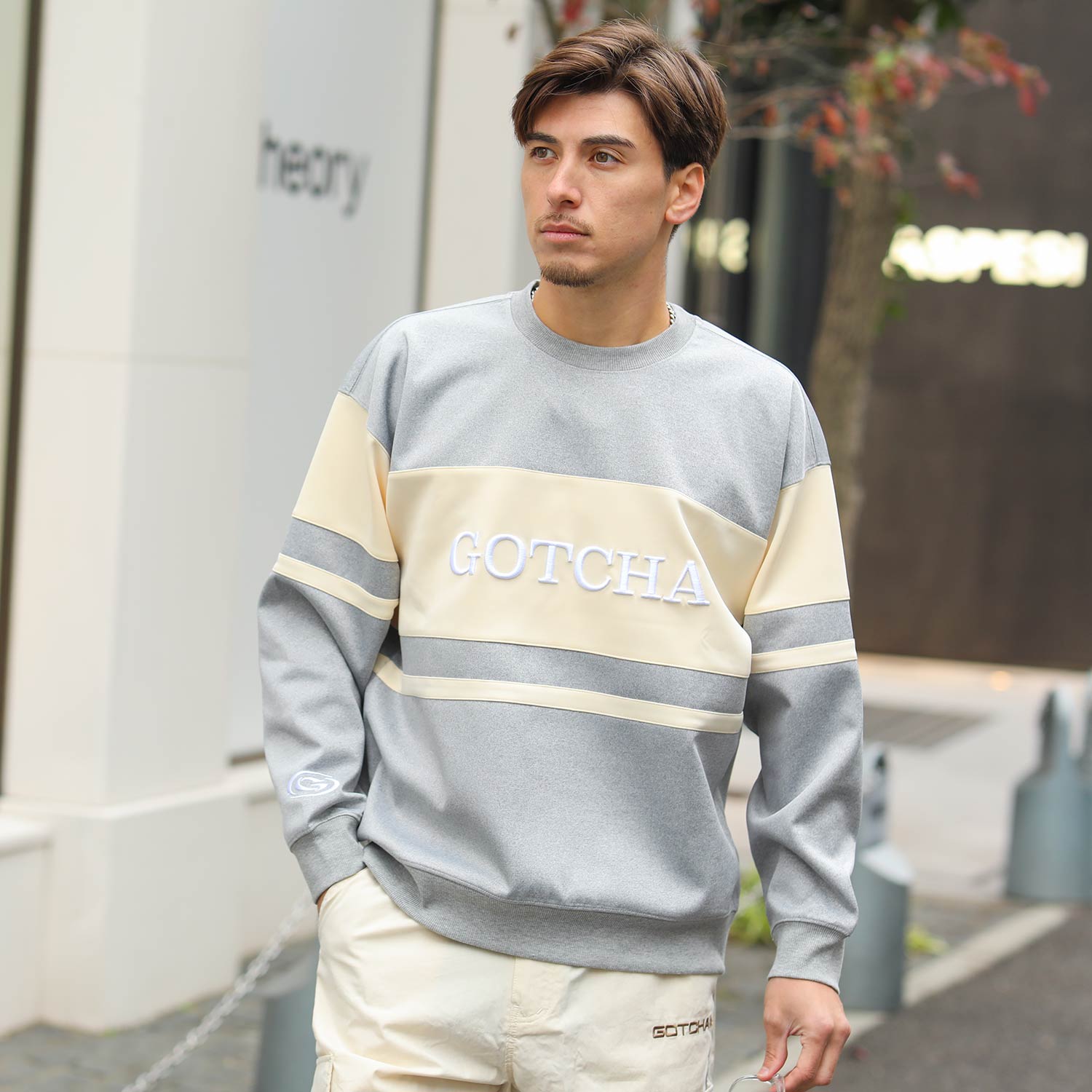 ポンチ トレーナー