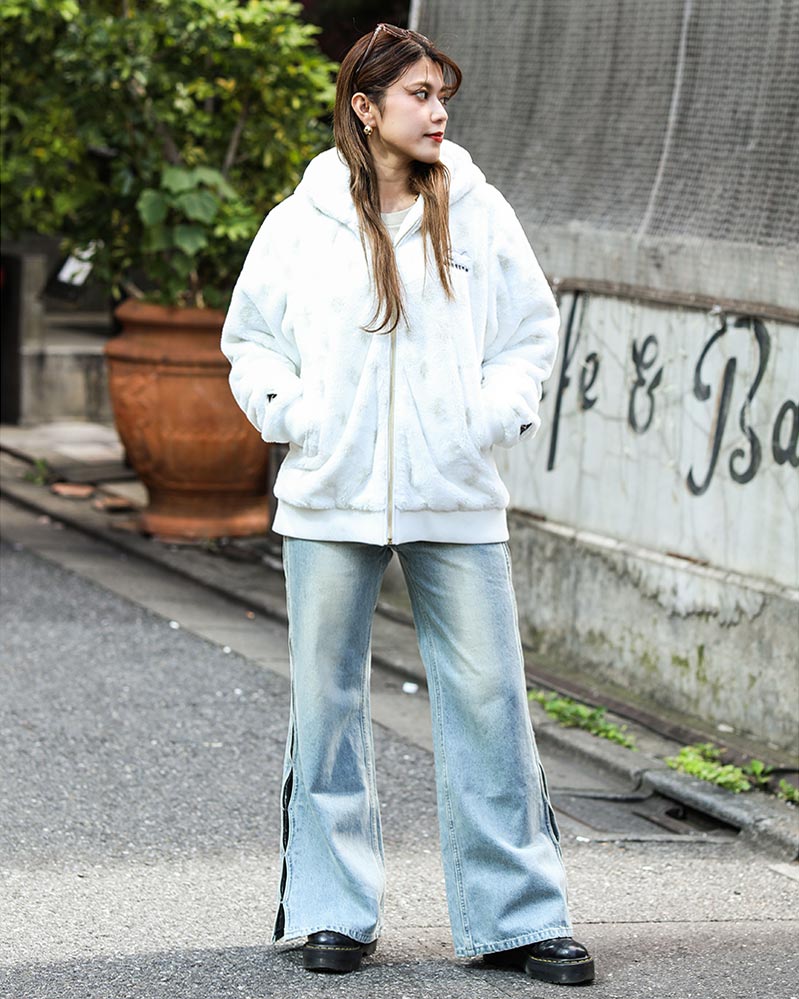 静電気防止モノグラムファーパーカー