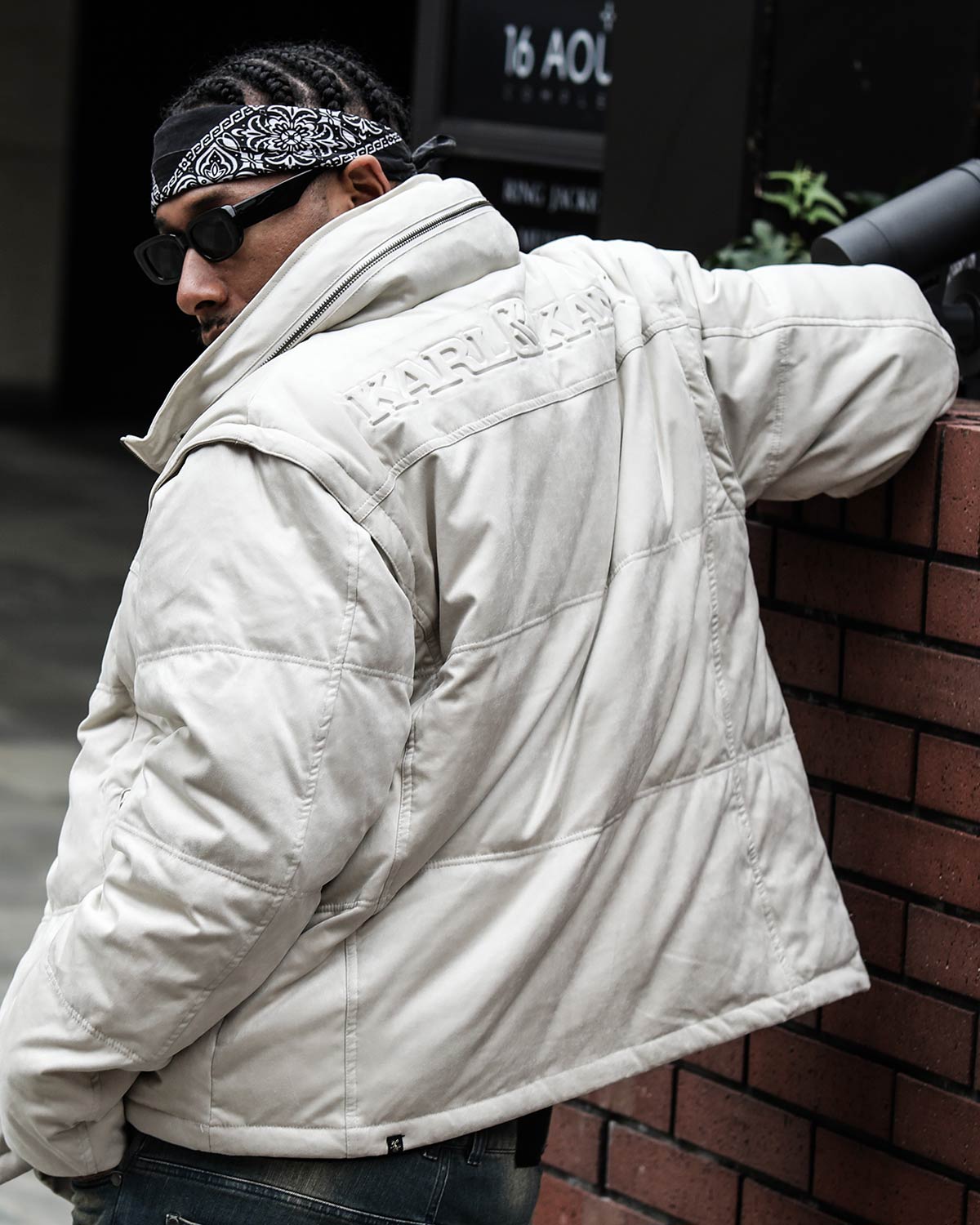 ポリスウェード Wフロント 袖脱着 ダウンジャケット