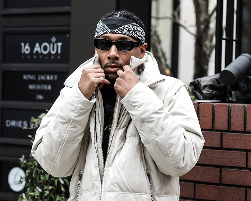 ポリスウェード Wフロント 袖脱着 ダウンジャケット