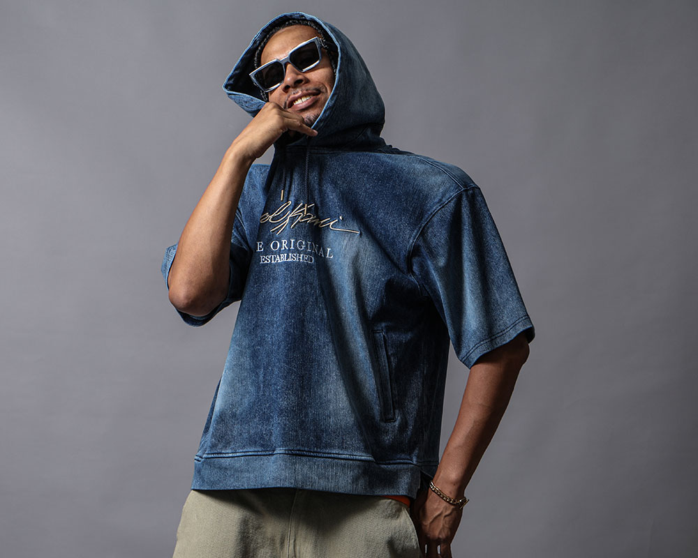 ルーズフィット サイド スリット デニム 6分袖 プルパーカーコーデ