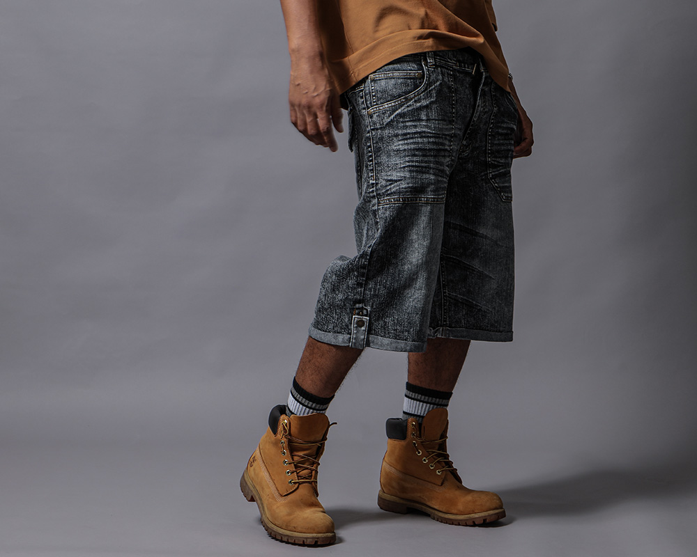 ドロップショルダー バック ビッグ ロゴ 7分袖 Tシャツコーデ