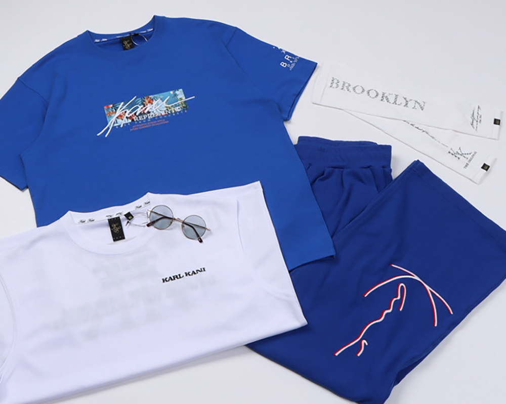 ONLINE STORE STAFF KANIコーデ