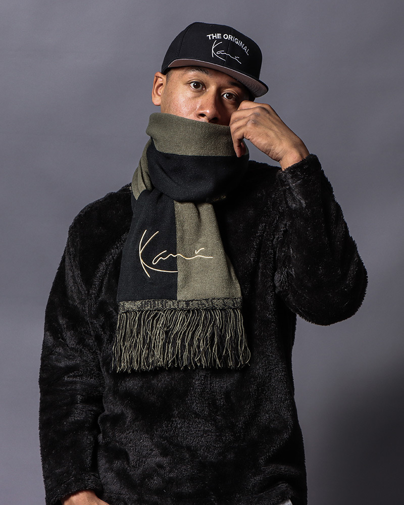 ショートファー VネックロンT