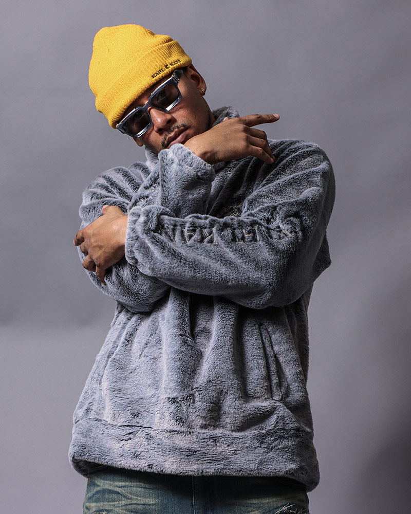 スノートップ ファー プルオーバー