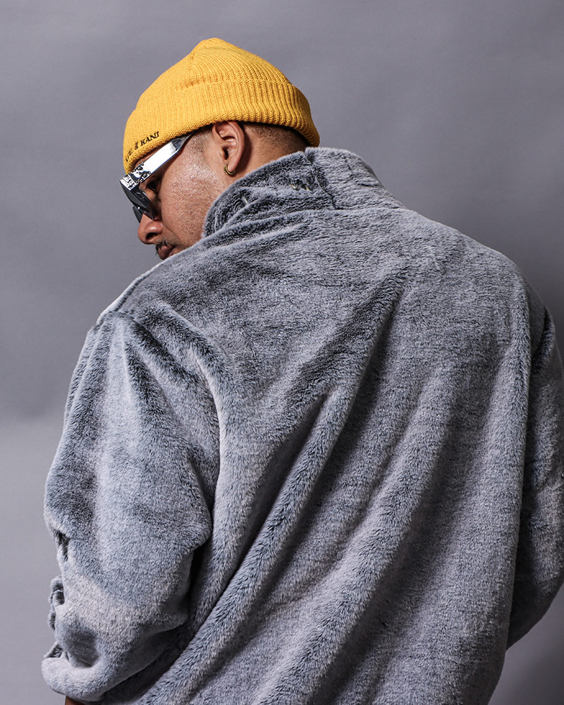 スノートップ ファー プルオーバー