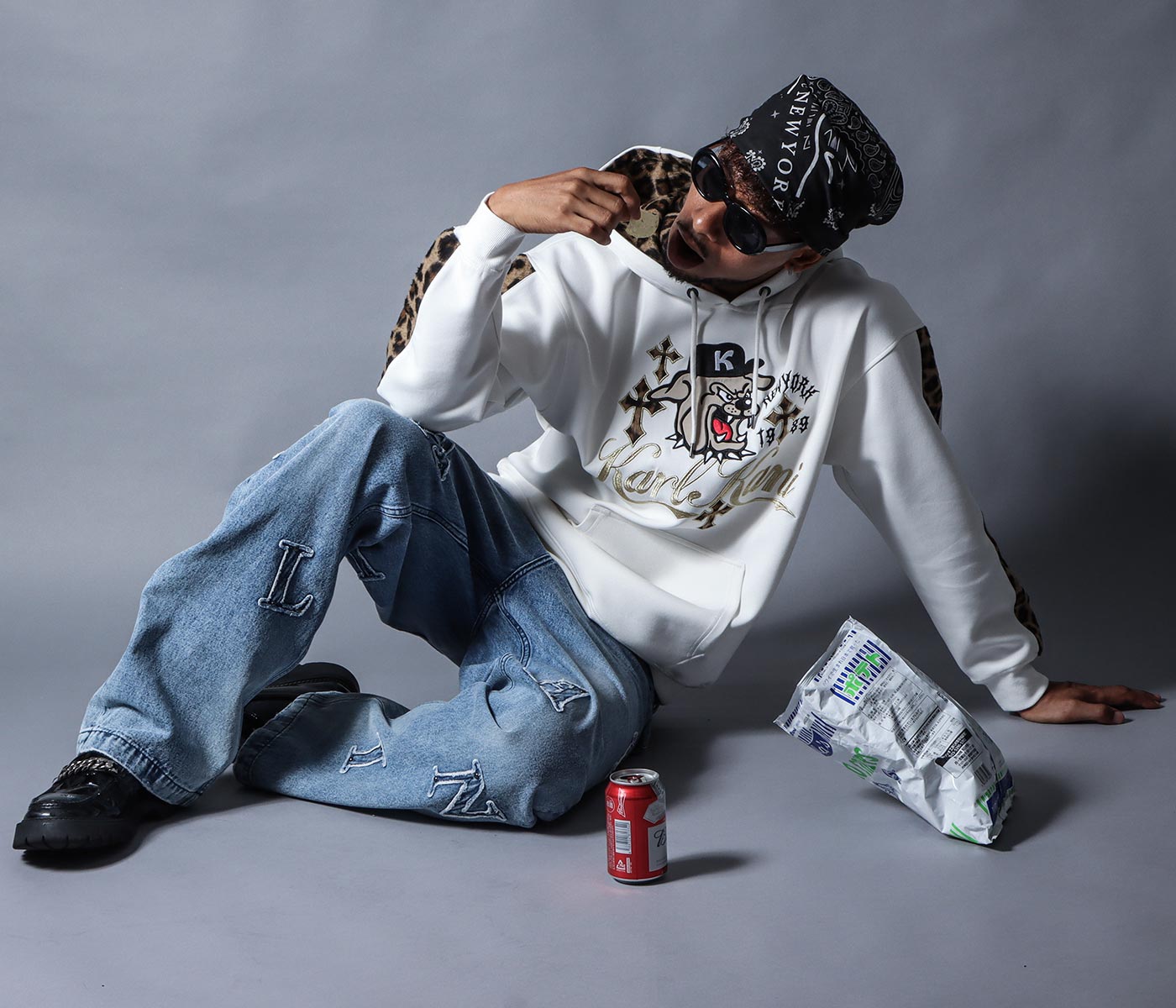 KARL KANI STYLE 01