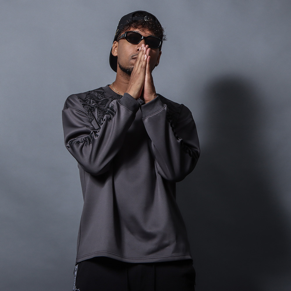 KARL KANI STYLE