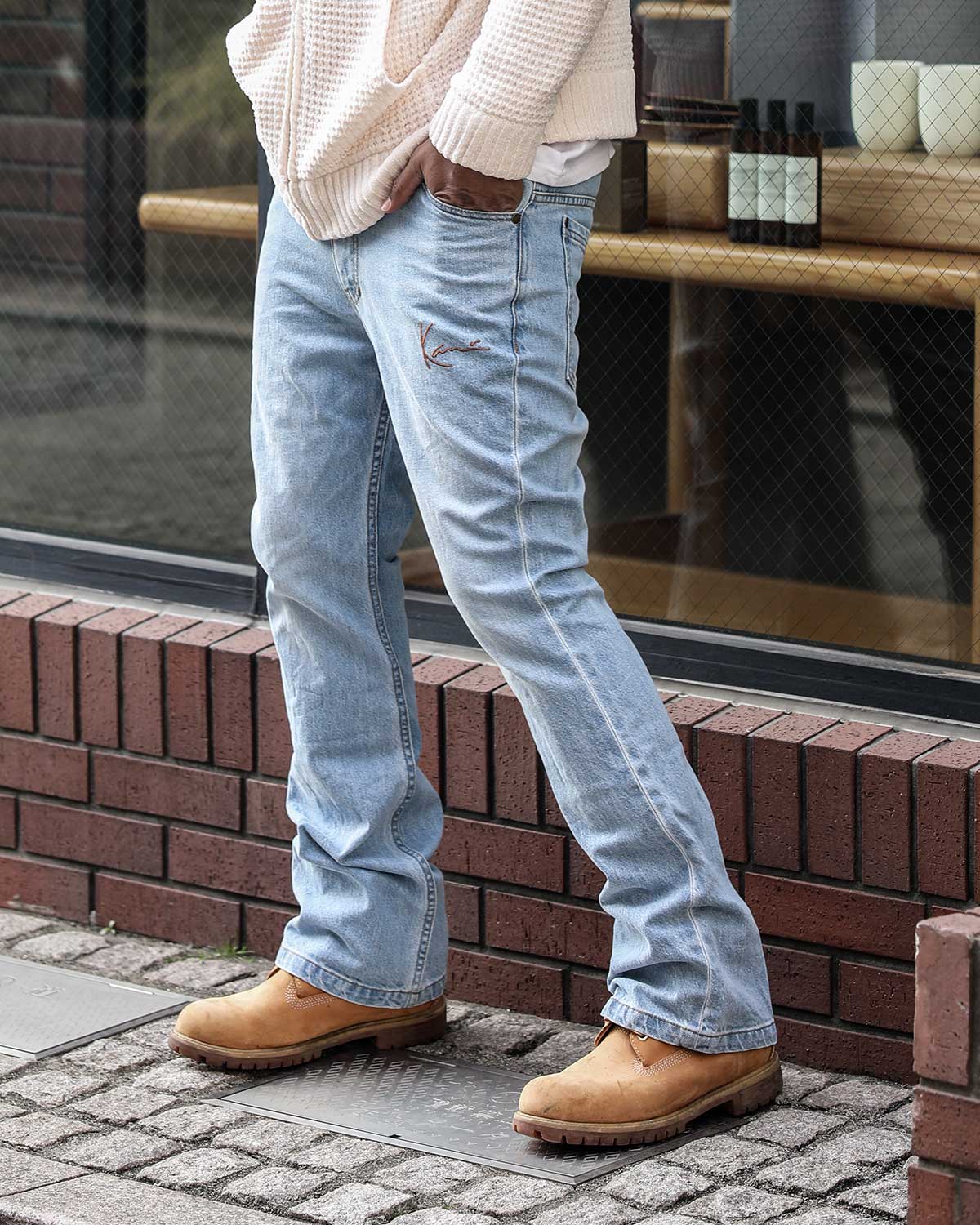 ブーツカットデニム