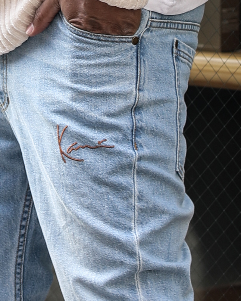 ブーツカットデニム