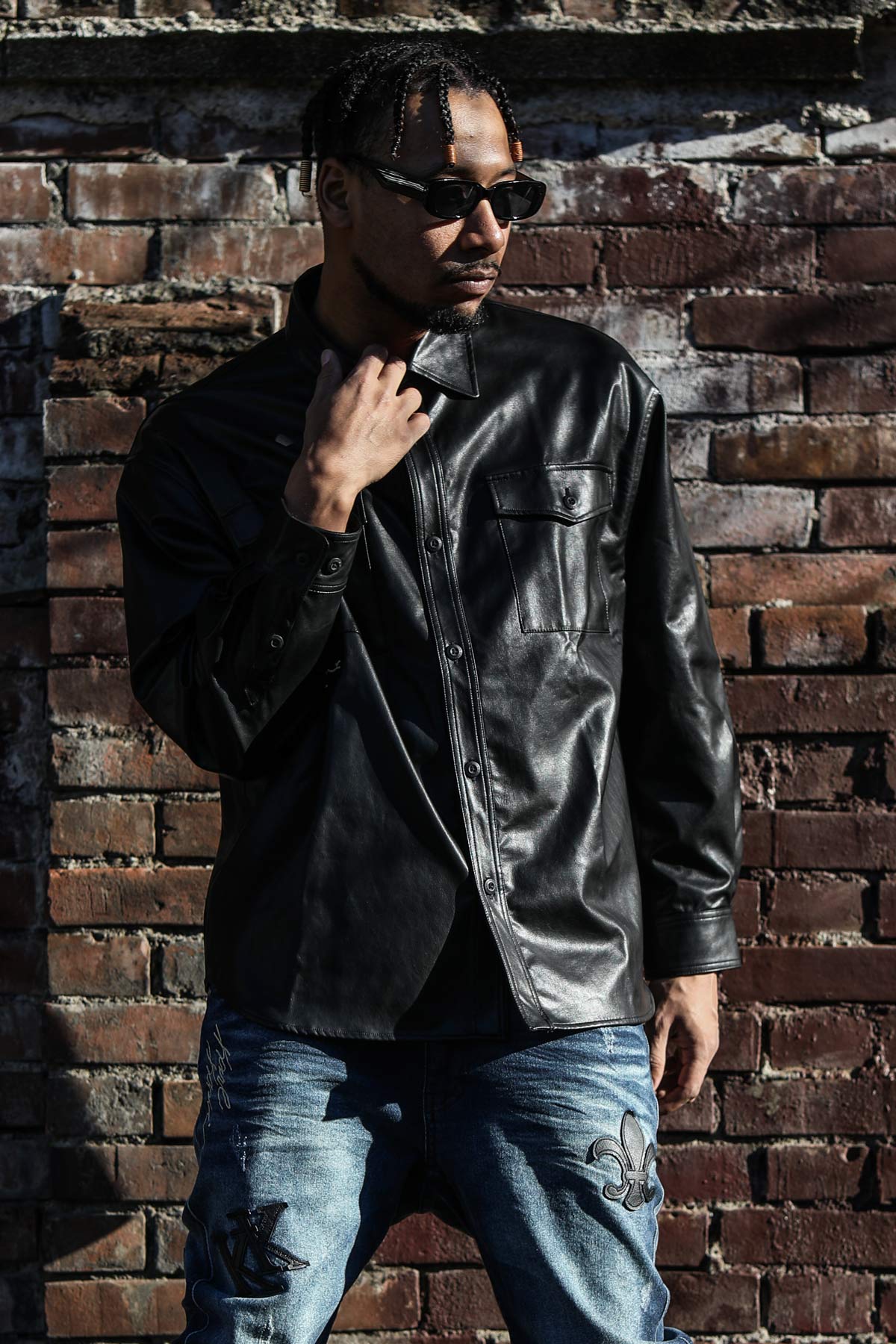 PU レザーシャツ