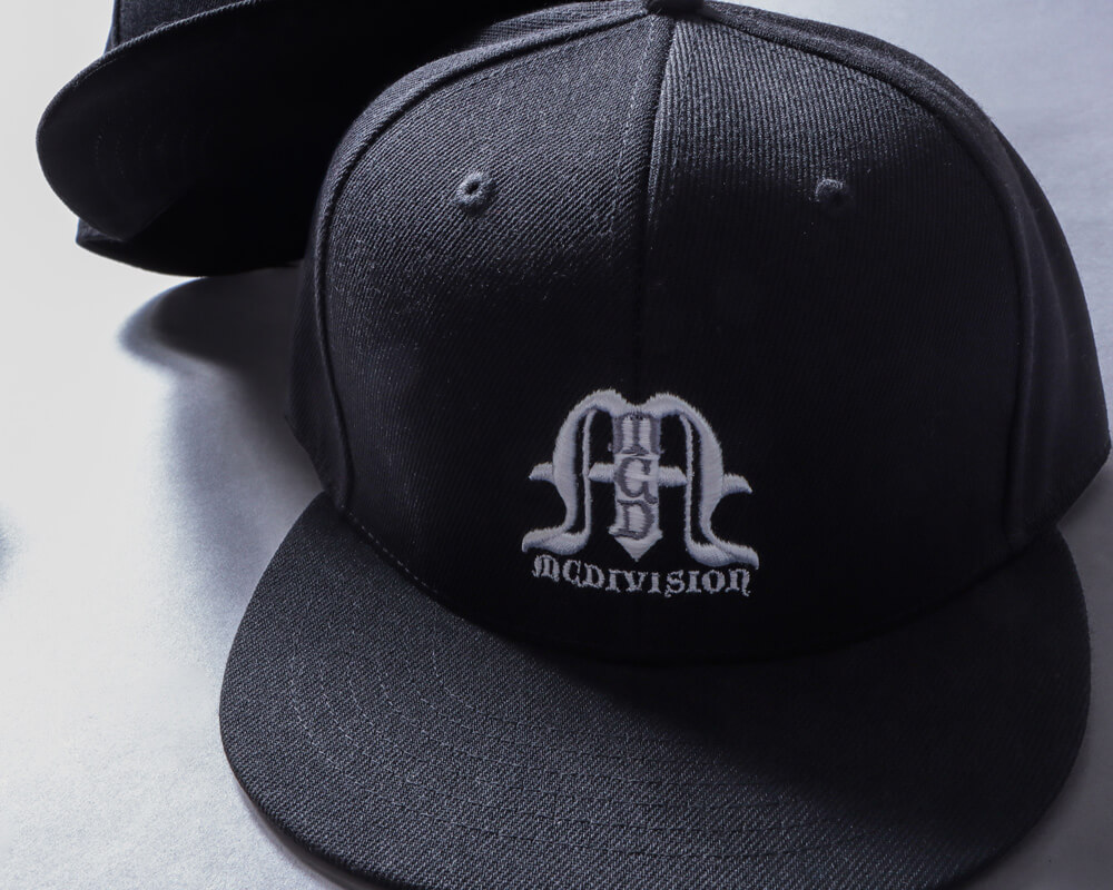 JAPAN加工 イニシャル 3D 刺繍 キャップ