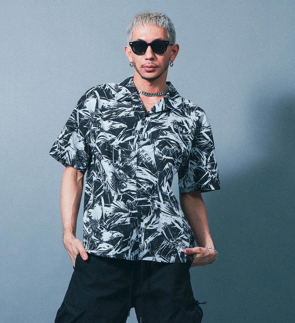 ALL IN BLACK ブラックコーデ