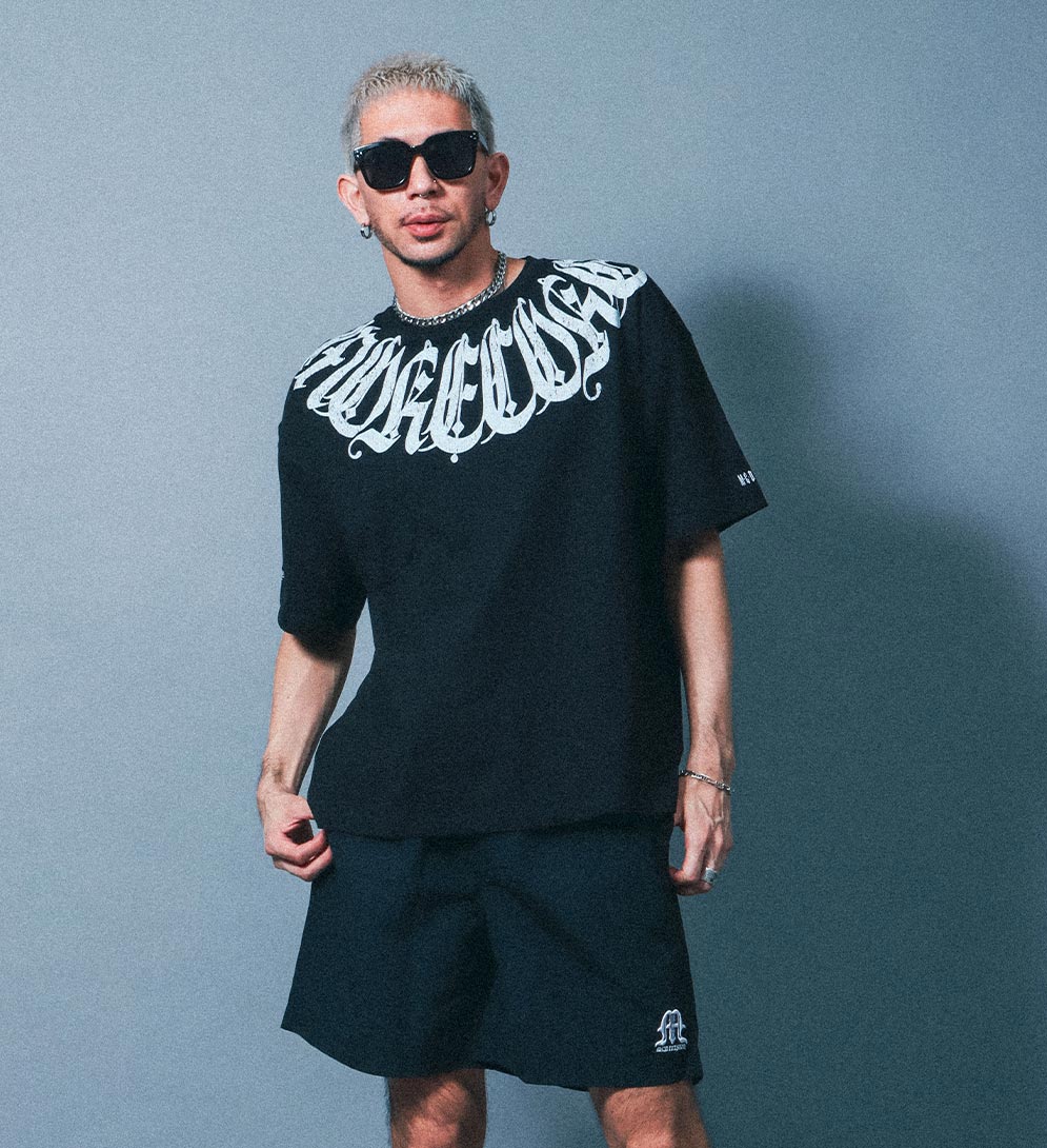 ALL IN BLACK ブラックコーデ