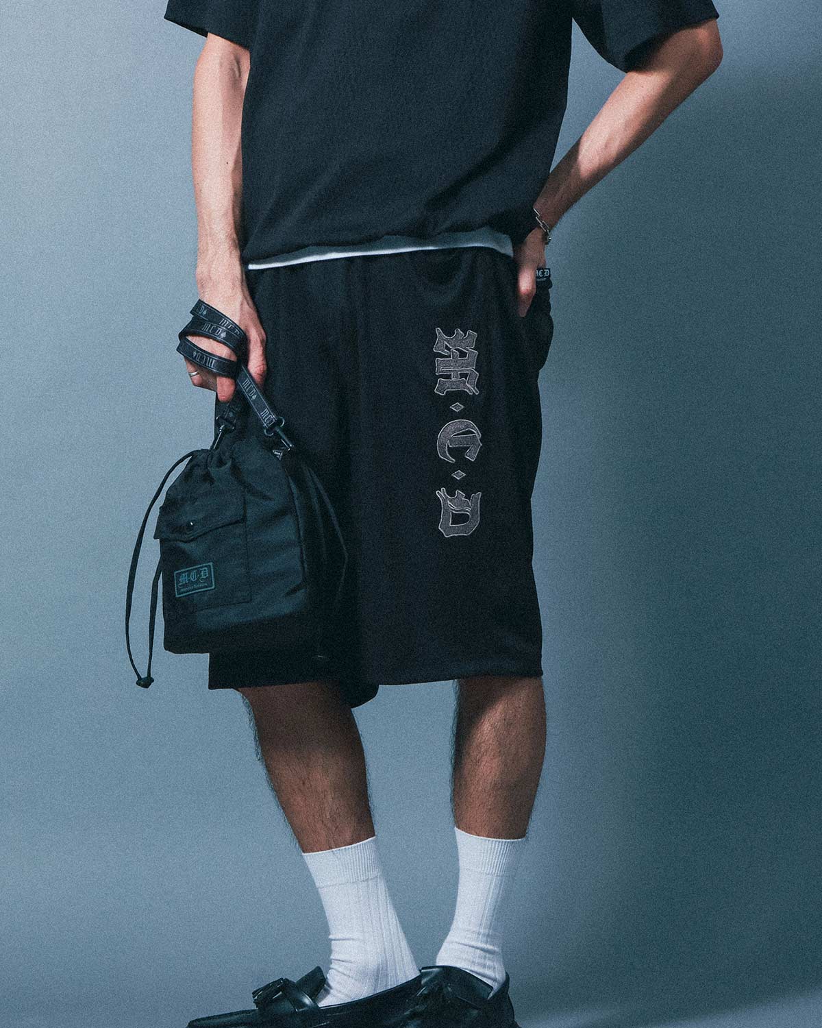 MEN IN BLACK ブラックコーデ