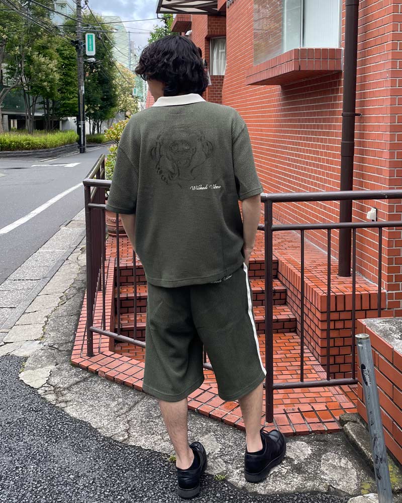 マルチストライプ ニット 開襟 ポロベージュスタイリング