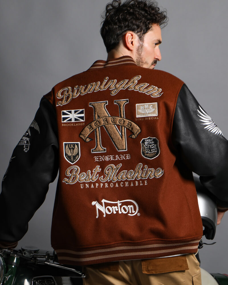 サガラ スタジャン