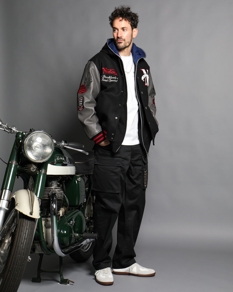 サガラ スタジャン