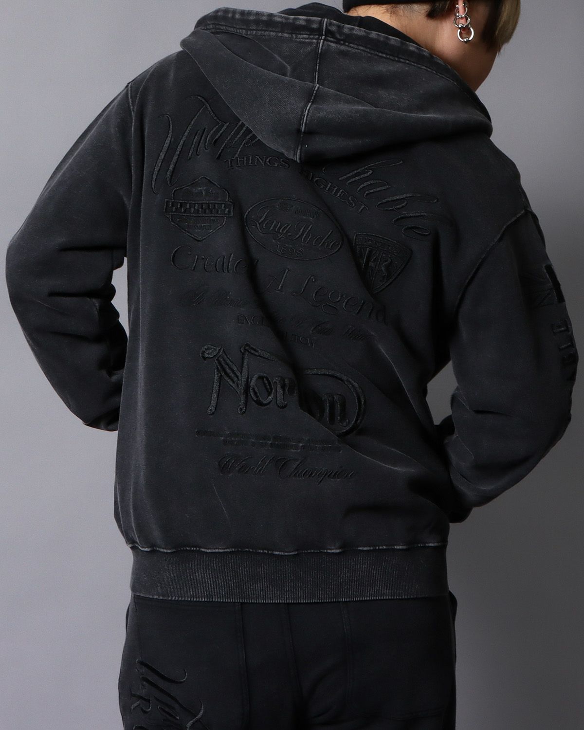 フロスト加工 フルジップパーカー