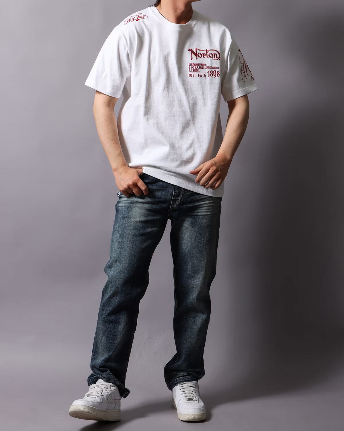 ピンク メタル MAX- Tシャツ